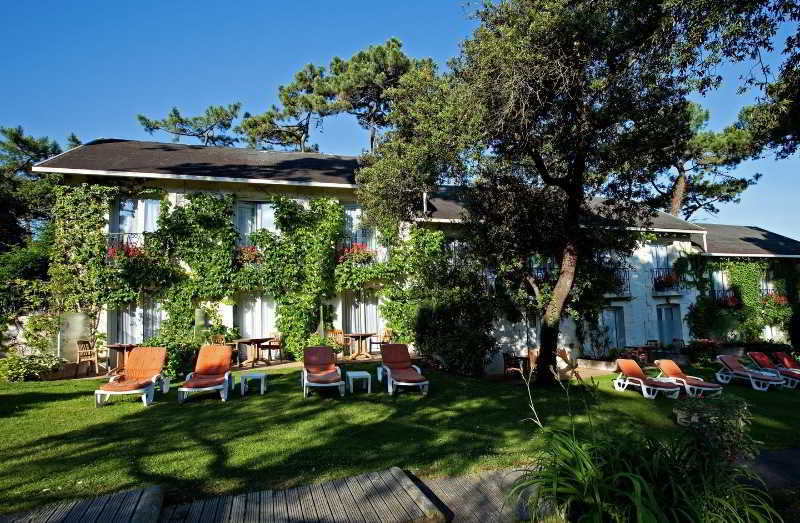 Hotel The Originals Residence De Rohan Vaux-sur-Mer Exterior foto