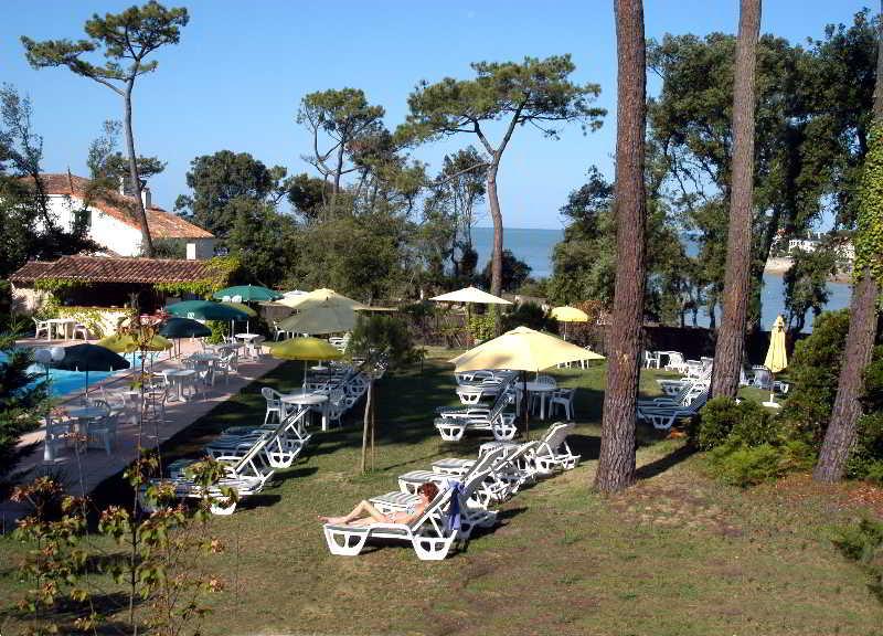 Hotel The Originals Residence De Rohan Vaux-sur-Mer Facilități foto